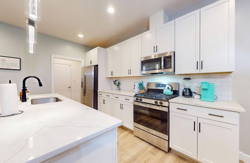 Frankford Casa | Millville By The Sea home w/3 pools, pickleball, fitness center, fireplace, dock