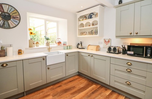 Longnor Cabaña | MILLWARD HOUSE, mascotas, con fuego en Longnor, Ref 946519