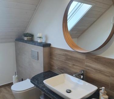 Wdzydze Tucholskiez Casa | MILOCHÓWKA - dom drewniany bliźniak
