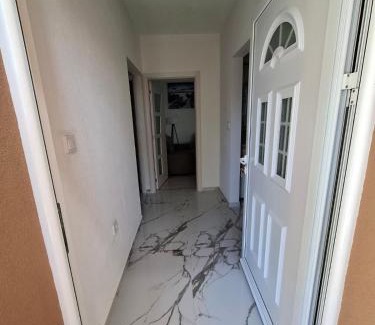 Radanovici Apartamento | Milovic Apartman