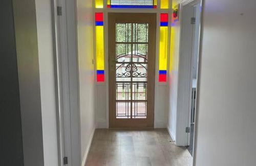 Hamilton Casa | Milton House, Hamilton