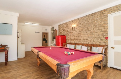 Gillingham Casa | Milton Manor