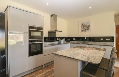 Gillingham Casa | Milton Manor
