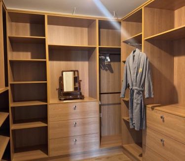 Leinster Casa | Milton on The Moyle Guest House