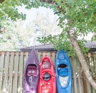 Jennings Lodge Casa | Milwaukie Riverfront Guest House