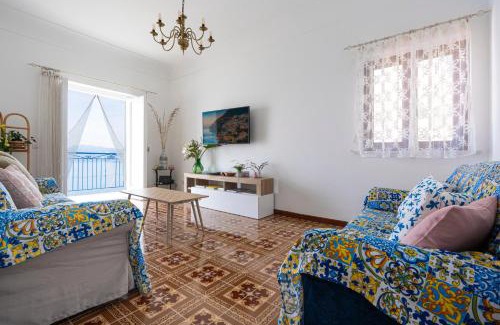 Praiano Apartamento | Mimì Junior home, central sea view apartment