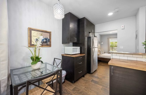 Northeast Miami Apartamento | MIMO5-5 | cozy corner of Miami's Modern District