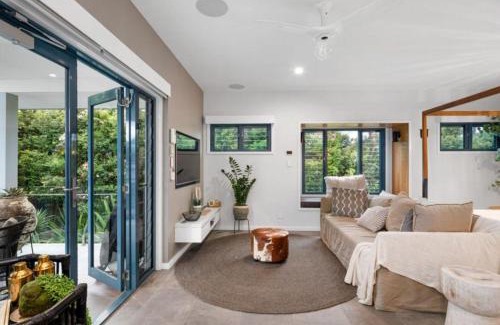 Hyams Beach Apartamento | Mimosa Retreat - 250m to Chinamans Beach in Jervis Bay!