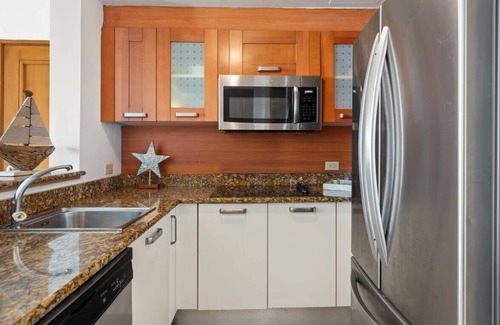 Puerta de Tierra Apartamento | Mimosa Studio | located at the Condado Lagoon Villas building in Condado