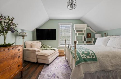 Downtown Reno Casa | Min From Unr, Downtown & Hospitals Ev Charger