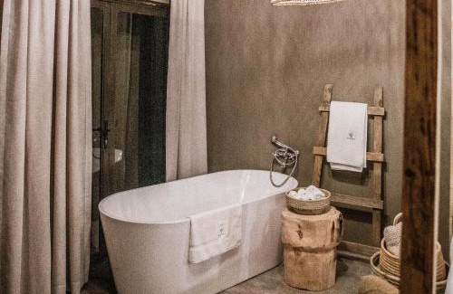 Hammanskraal Cabina | Minara Private Boutique Game Lodge