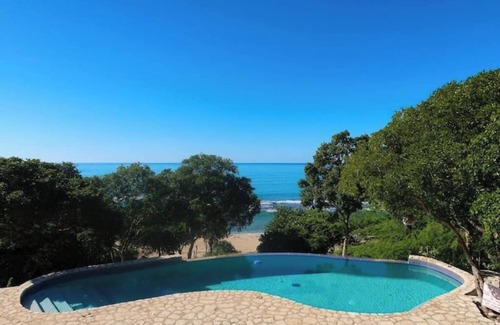 Treasure Beach Villa | Minerva House - Private Beachfront Retreat-Pool-Views-Staff