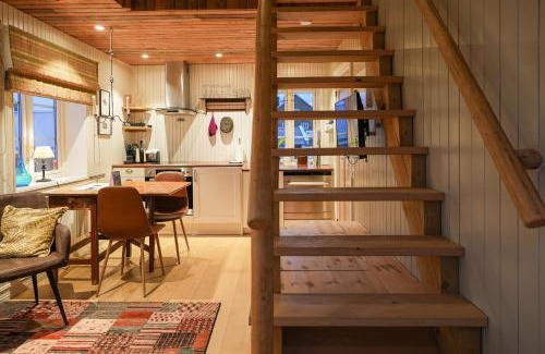 Hamnøya Apartamento | Mini Apartment Sakrisøy
