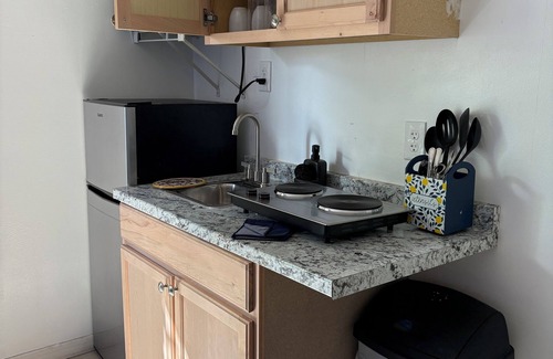 Port Saint Lucie Casa | Mini-Apartment