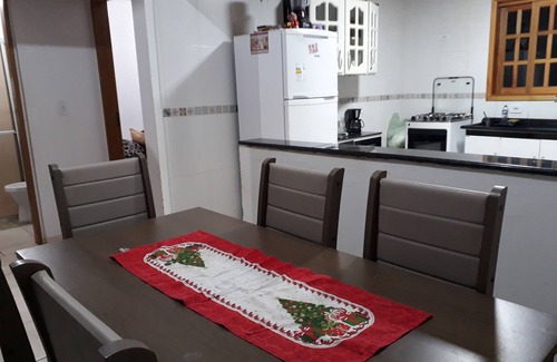 Ibiuna Casa | Muebles y Decoración Un lugar acogedor y sencillo para descansar