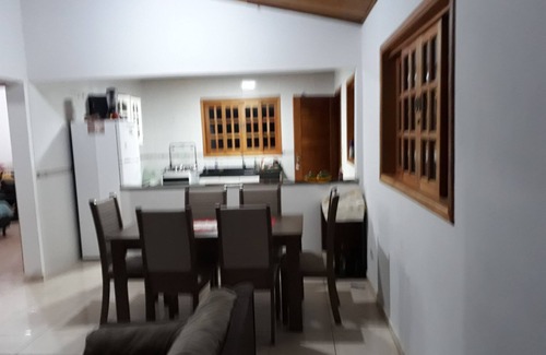 Ibiuna Casa | Muebles y Decoración Un lugar acogedor y sencillo para descansar