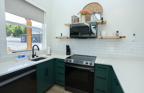 Monroe Cabaña | Mini Cottage Rentals, Monroe UT. Come Ride the trails