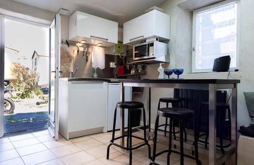Saint-Saturnin Casa | Mini Gite de 20 m2 Dans Village Auvergnat