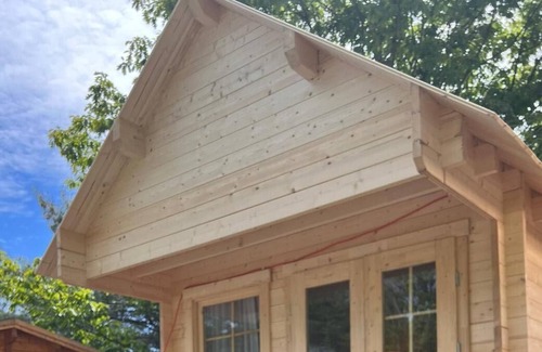 Seguin Cabina | Mini Home on the Lake