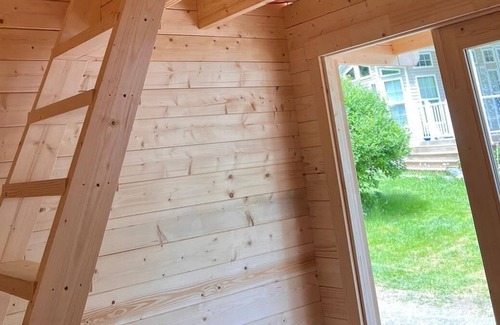 Seguin Cabina | Mini Home on the Lake