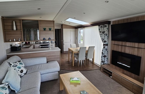 Rhyl Chalet De Esquí | Mini Lodge Robin Hood Holiday Park