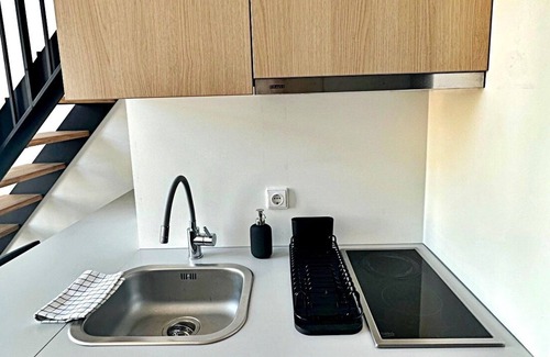Liberty Avenue Apartamento | Mini Loft 1 BD Apt by Hostlovers