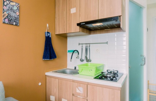 Kayu Putih Apartamento | Minimalist And Best Deal 2Br Green Pramuka City Apartment