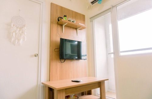 Kayu Putih Apartamento | Minimalist And Best Deal 2Br Green Pramuka City Apartment