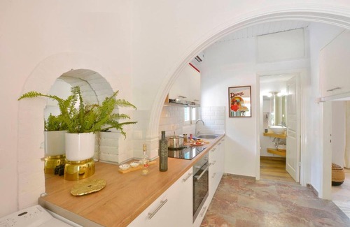 Corfu Casa | Minimalist Cozy House