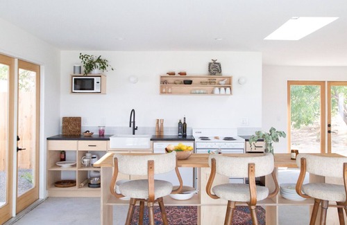 Joshua Tree Highlands Casa | Minimalist desert retreat