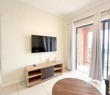 Greater Johannesburg Metropolitan Area Apartamento | Minimalist Dream Stay