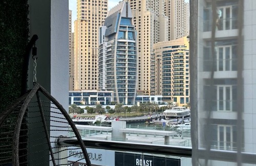 Dubai Marina Apartamento | Minimalist Studio W/Amazings Marina Canal Views