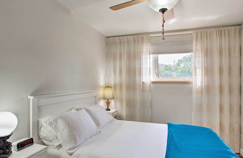 Columbia Heights Apartamento | Minneapolis Apt en parada de autobús - ¡15 minutos al centro de la ciudad!