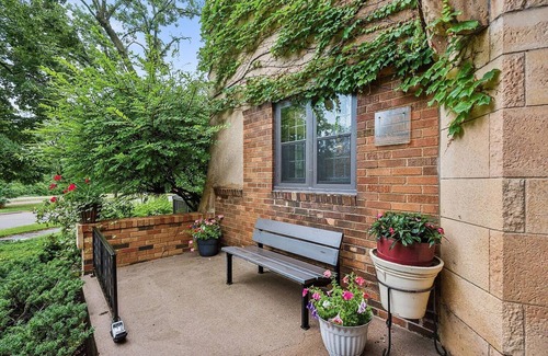 Seward Casa | Minneapolis Riverfront