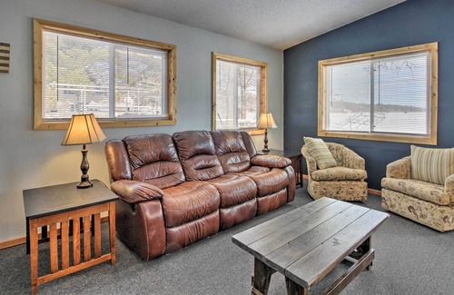 Menahga Cabina | Minnesota Lake Cabin Rental w/ Community Dock