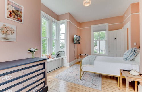 Excelsior Casa | Minnestay* The Guest House * Micro Weddings, Reunion, Retreat