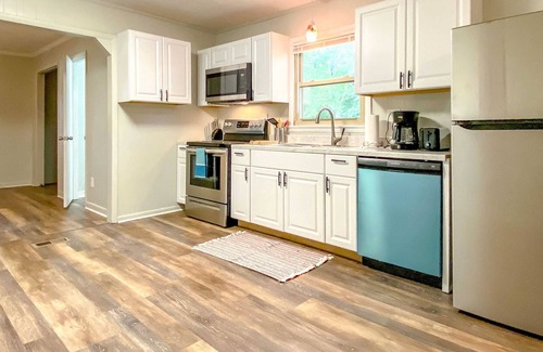 Normal Casa | Mins to Alabama A&M & Downtown - Cozy Hideaway