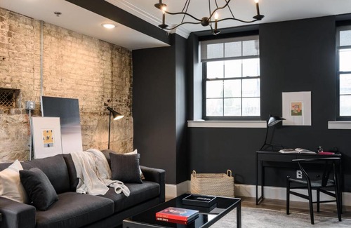 Near Southside Apartamento | Mins to Downtown, Ballpark, Arch with Free Parking, W&D - Zencity at Bordeaux