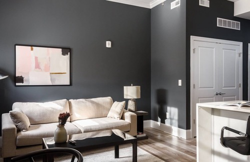 Lafayette Square Apartamento | Mins to Downtown, Ballpark, Arch | Free Parking + W&D | Zencity