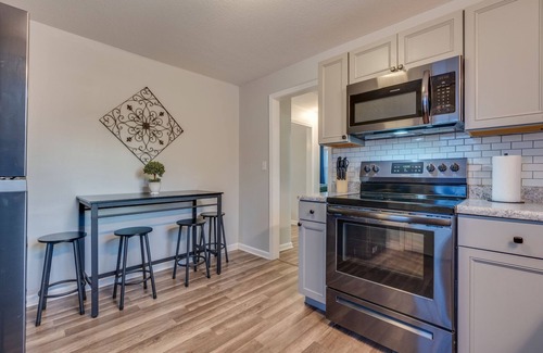 Johnson City Casa | Mins To Downtown, ETSU, Buffalo Mtn. Park JCMC, VA Med Center