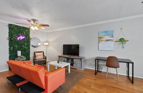 Brentwood Apartamento | Mins to Downtown - Stunning Austin Haven - Pool