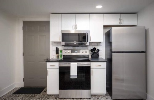 Norwood Casa | Mins to Downtown & Top Golf - Historic at Norwood
