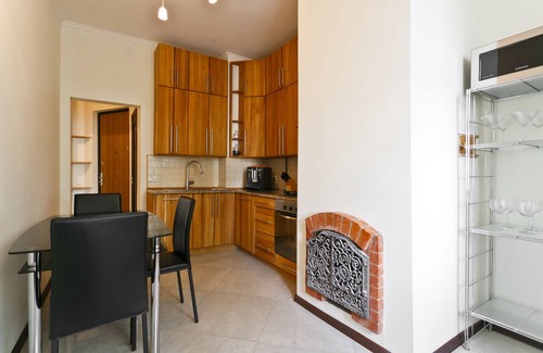 Minsk City Centre Apartamento | MinskLux Apartment 2 bedroom Nezavisimosti 12