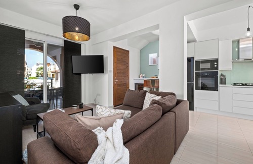 Prodromi Apartamento | Mint Breeze Residence by Nomads