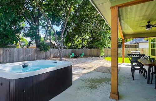 New Braunfels Casa | Mint Julep