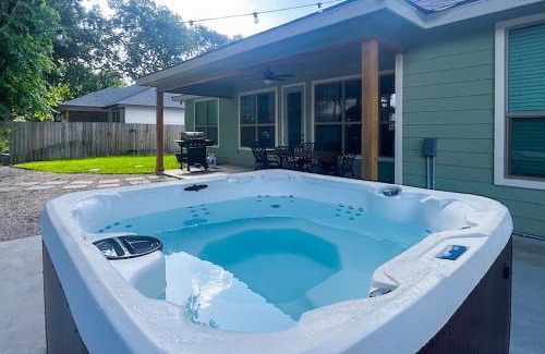 New Braunfels Casa | Mint Julep