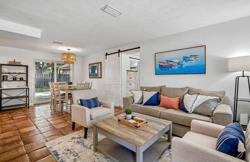 North Beach Casa | Minutes from Atlantic Beach/MAYO CLINIC/Hanna Park/Boat Ramp-Fully Remodeled!!!