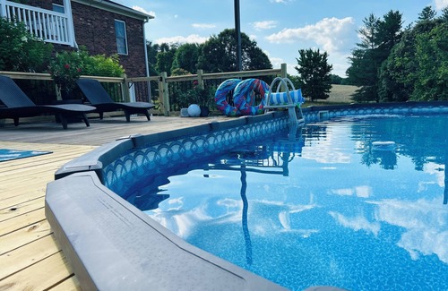Stokes Casa | Minutes from Belews Lake & 5 Star Wedding Venues! Swimming Pool! Covered Patio!