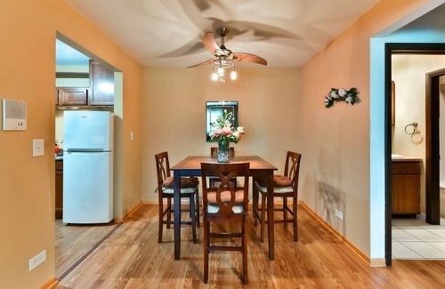 O'Hare Apartamento | Minutes from Rosemont | 500+ Mbps | Parking