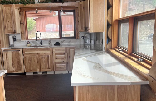Colville Casa | Minutes from the sandy beaches of Lake Roosevelt & the Colville National Forest